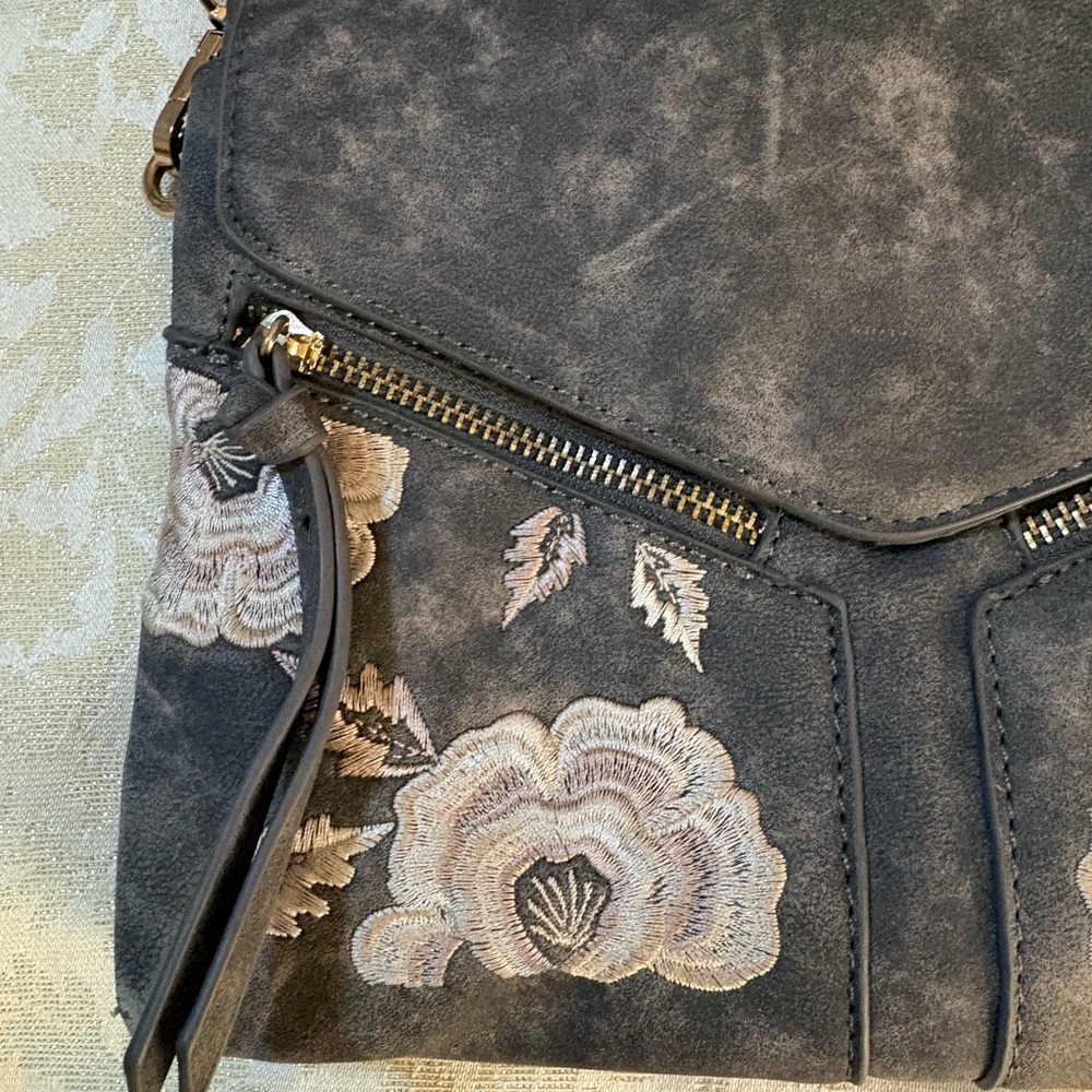 Altar’d State Elegant Distressed Gray Floral Embroidered Crossbody Bag - Picture 3 of 11